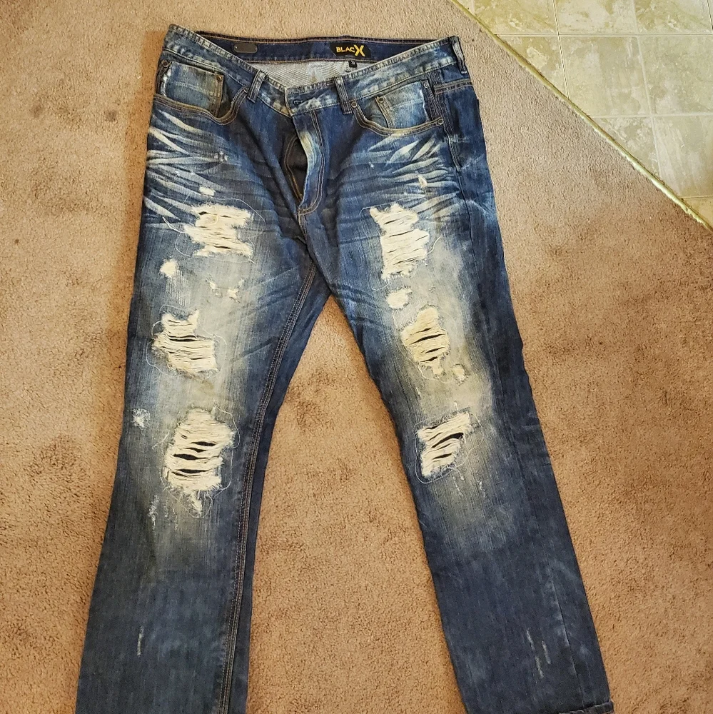 Jeans - Picture 1 of 4